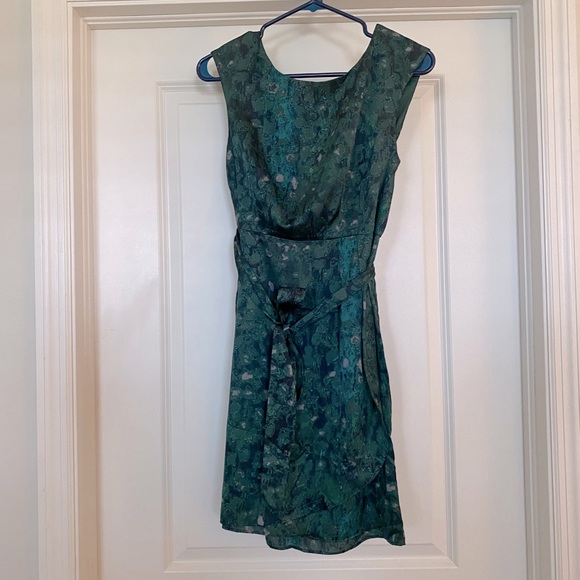 LOFT Dresses & Skirts - Loft business dress like new
